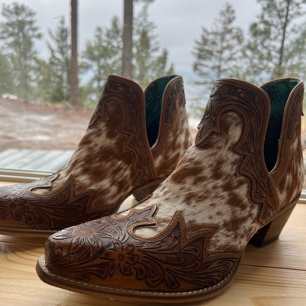 💯Hand Tooled Floral Leather Genuine Hide-on Women Bootie Boot Boho Western Shoe - Picture 4 of 7